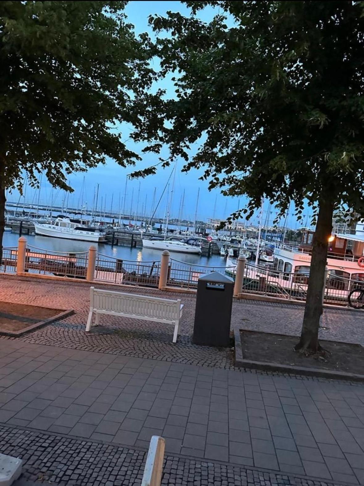 Captain Lodge Rostock Dış mekan fotoğraf